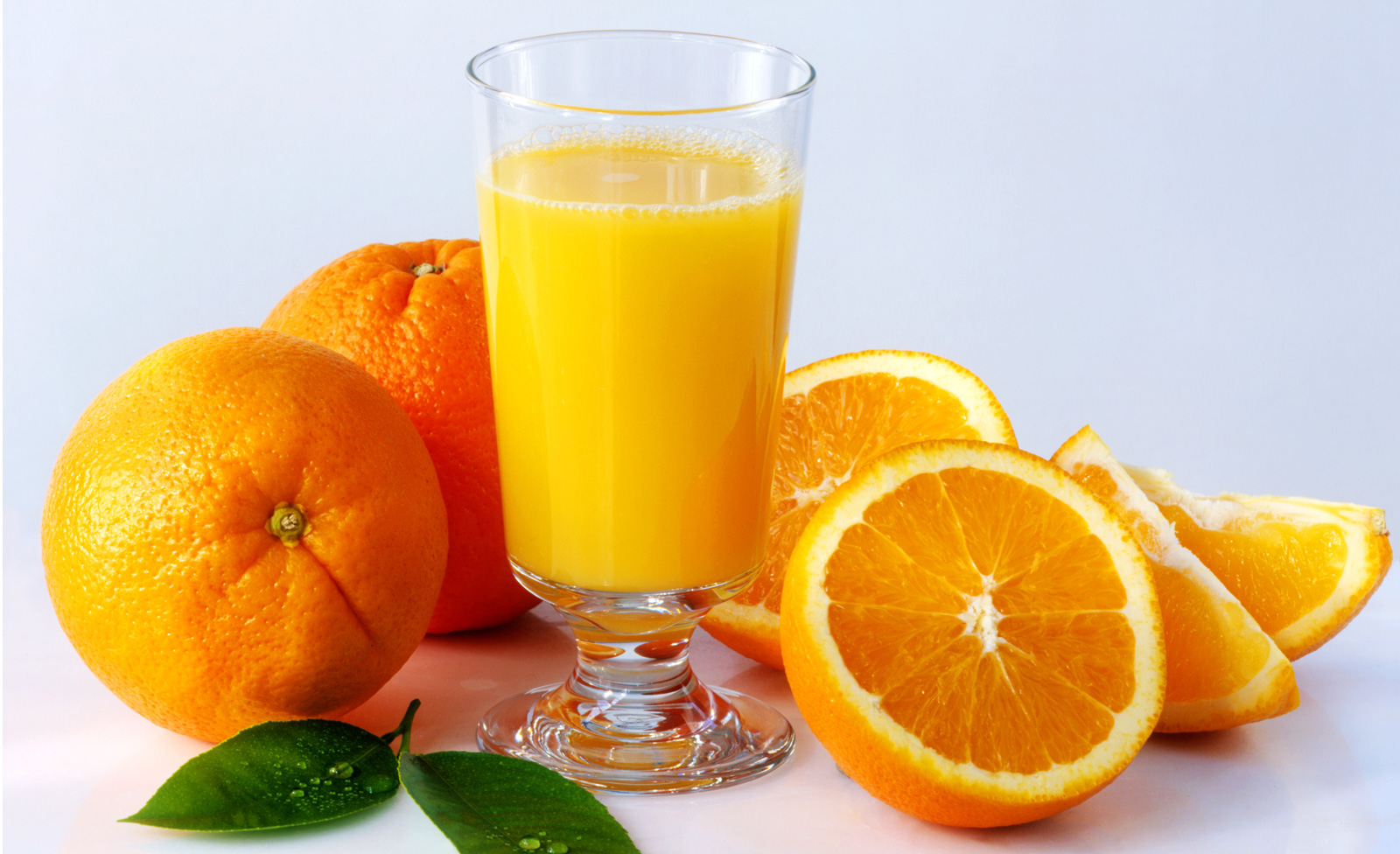 Сок на тощак. Фреш апельсиновый 200 мл. Сок Фреш апельсин 200мл. Сок Fresh Juice апельсин. Апельсины для сока.